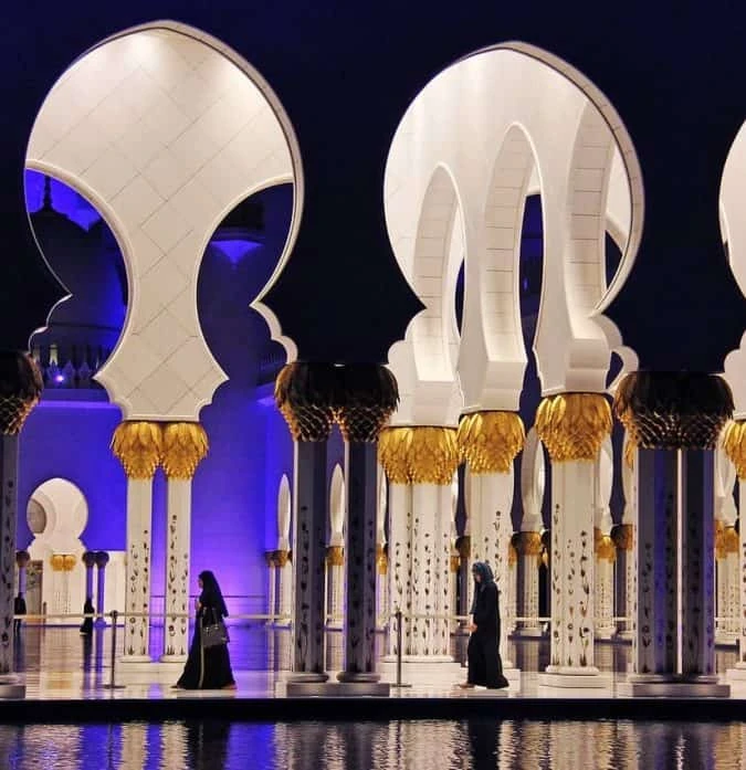 Sheikh Zayed Grand Mosque Tour From Canada