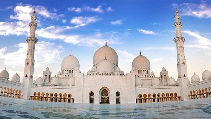 Sheikh Zayed Grand Mosque Tour From Canada