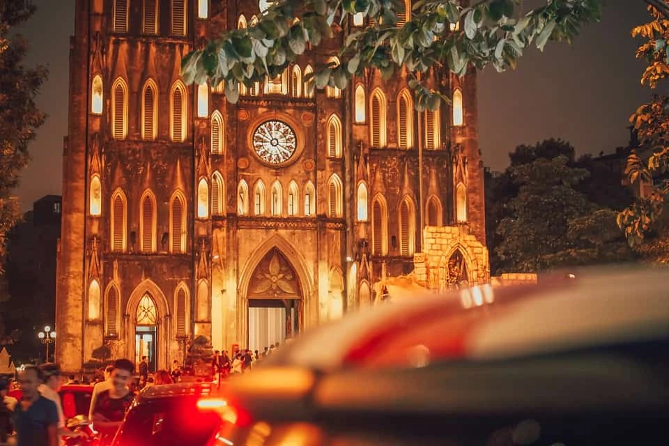 Taking You through the Beautiful Churches in Abu Dhabi From USA