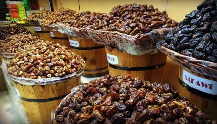 In Search Of Best Date Markets in Abu Dhabi