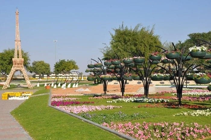 The Beautiful and Soothing Al Khalidiyah Park, Abu Dhabi