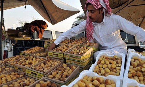 dates market in abu dhabi