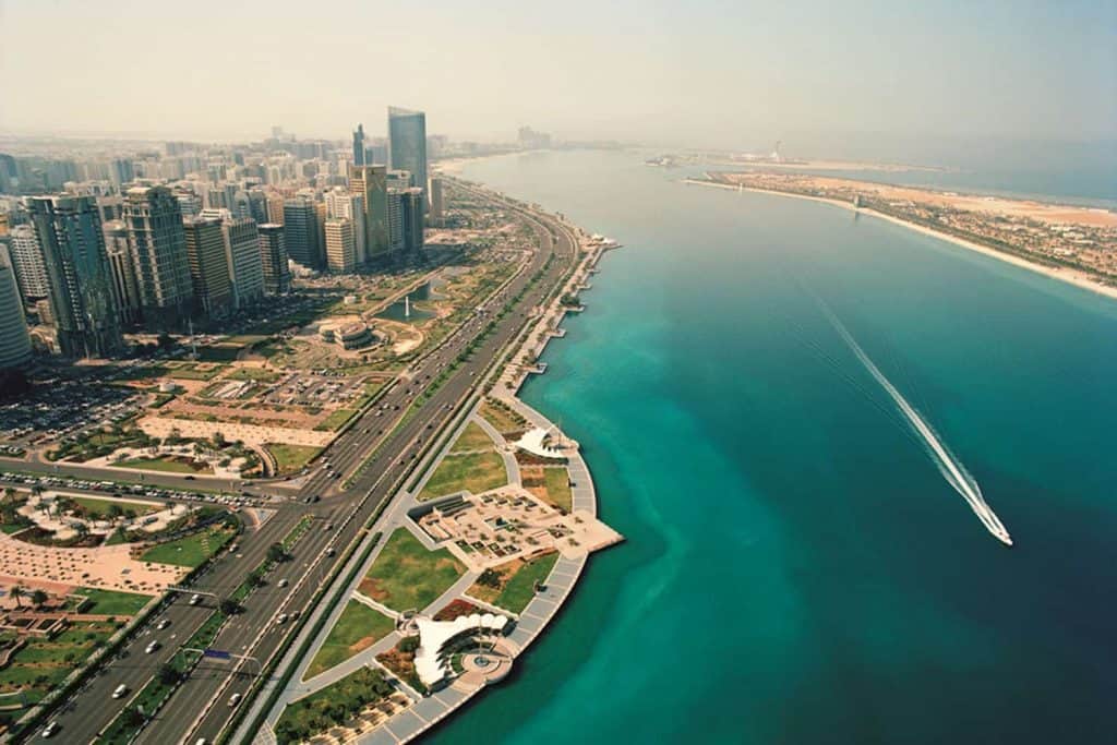 Beautiful Abu Dhabi Corniche